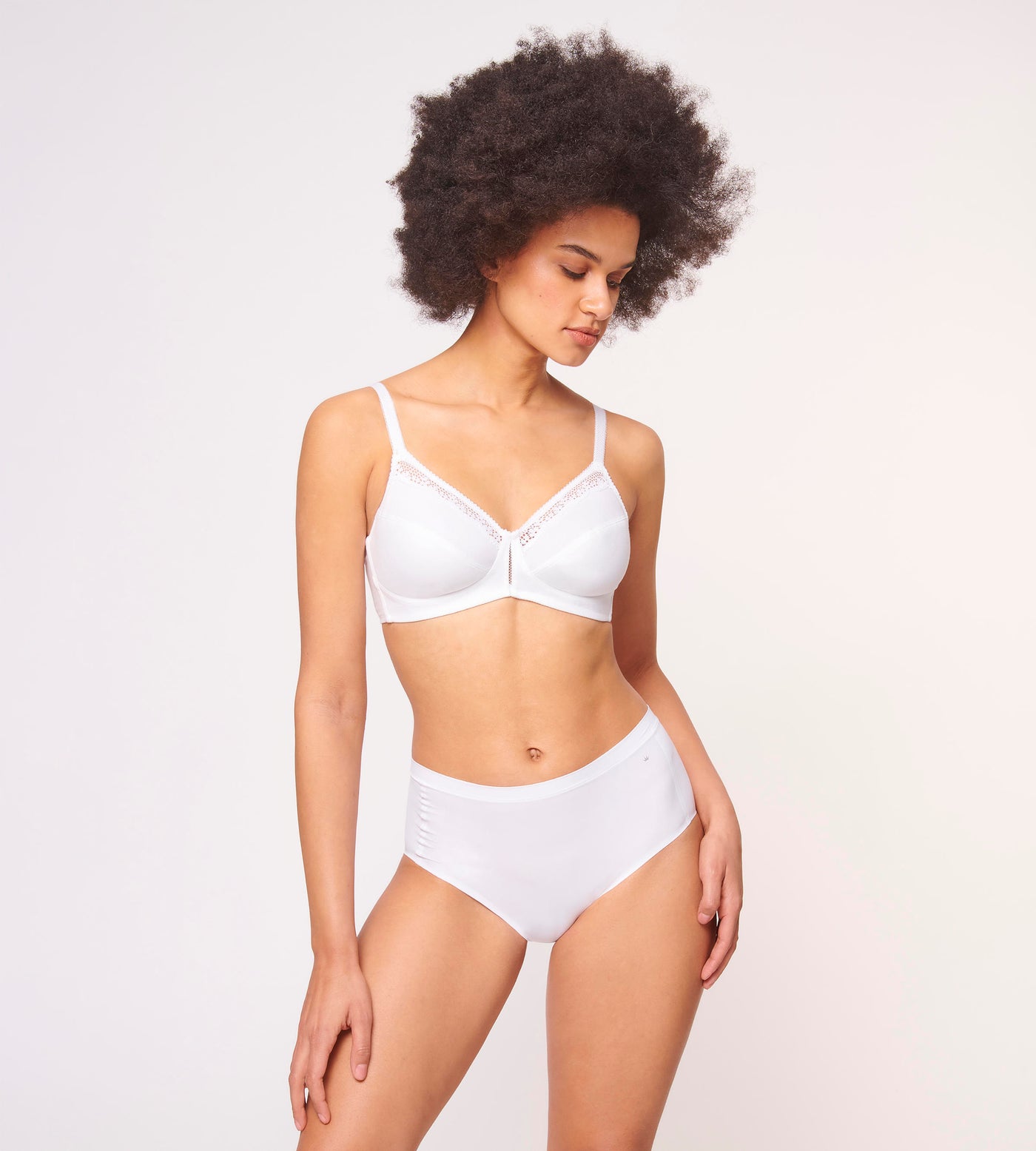 חזייה כותנה – Triumph Cotton Beauty N