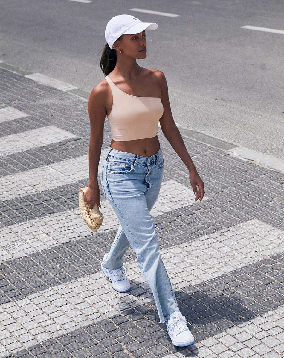 ONE SHOULDER TOP  טופ כתף אחת