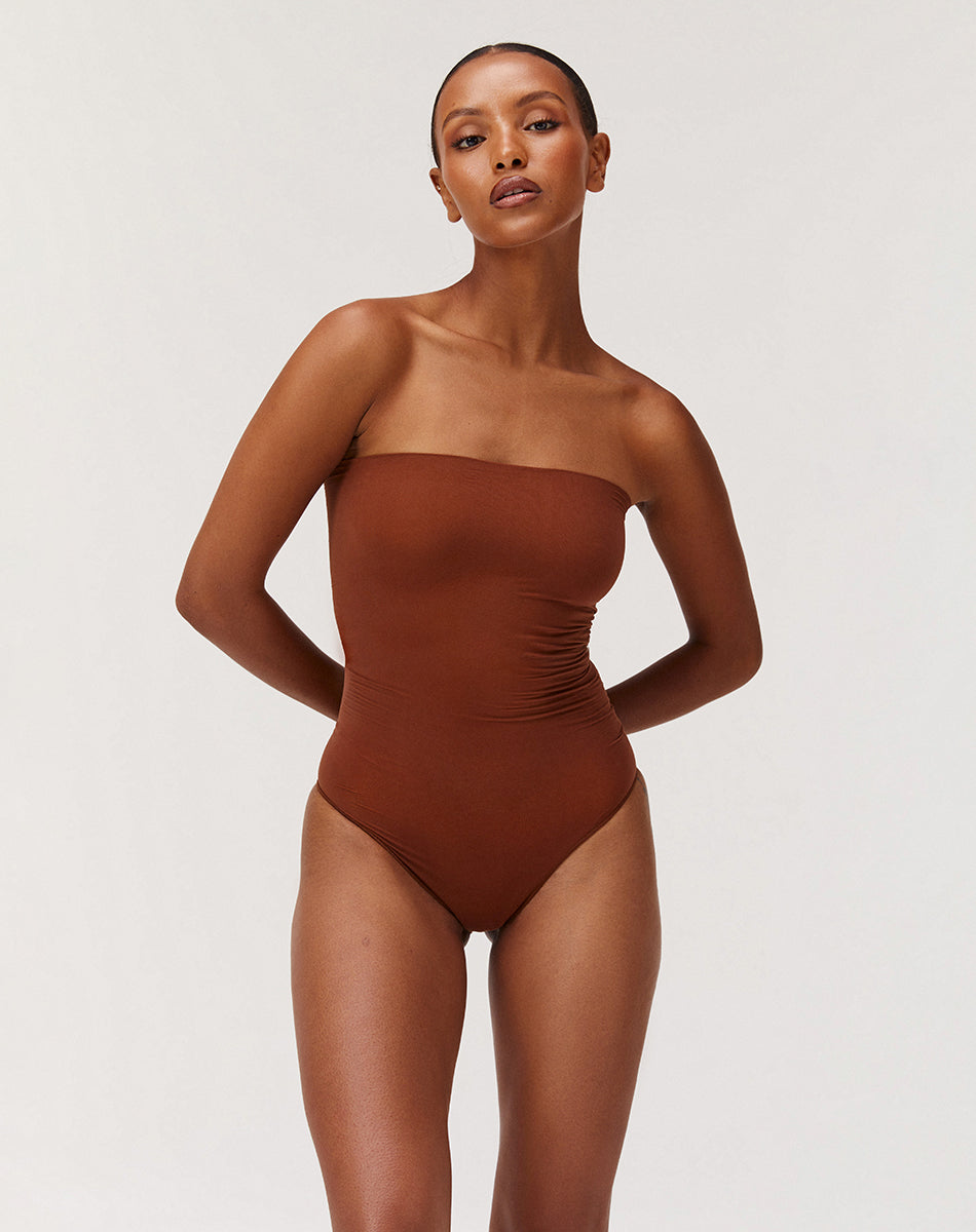 STRAPLESS BODYSUIT בגד גוף סטרפלס