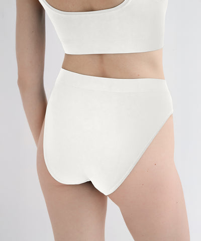 High Waist Brief מארז שלישיה תחתונים בגזרה גבוהה