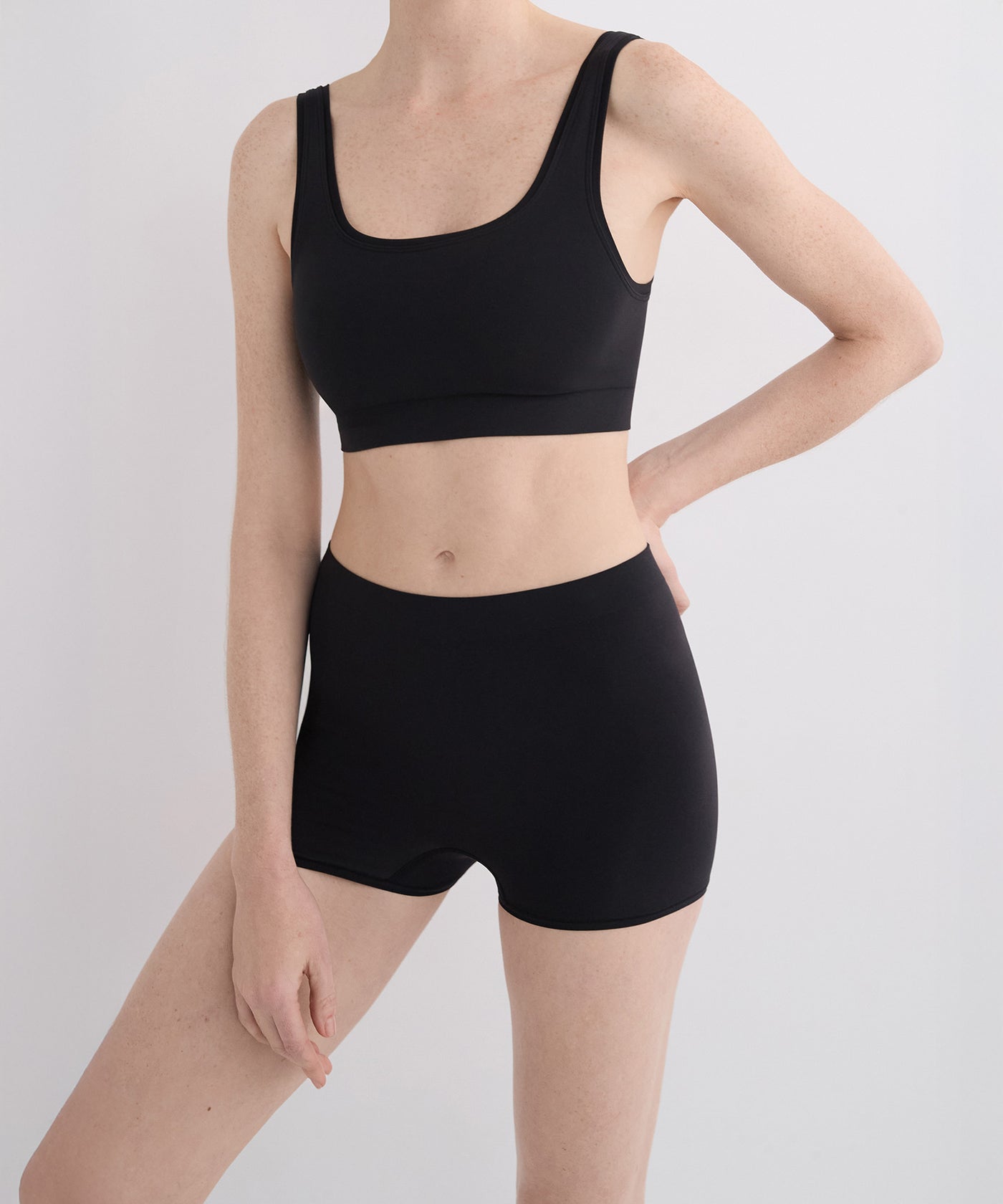 Micro Mini Shorts מארז שלישיה תחתוני שורטס