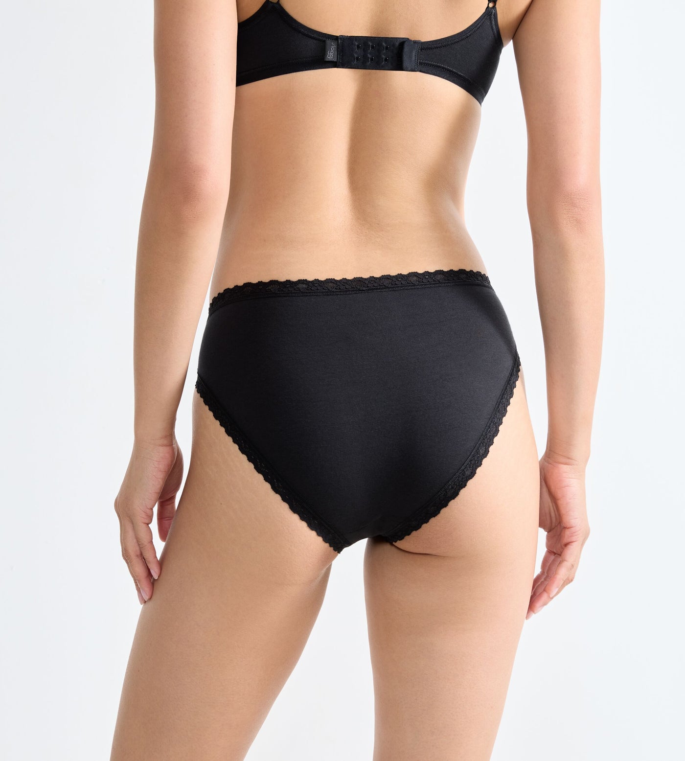 תחתונים בגזרת Cotton Lace Tai